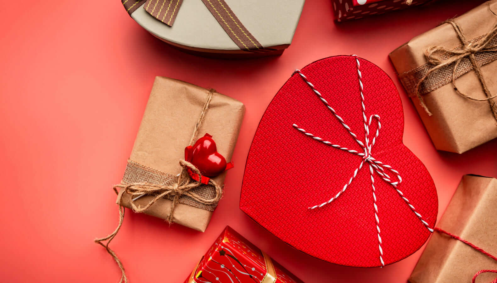 День святого Валентина: популярные товары и идеи для подарков
